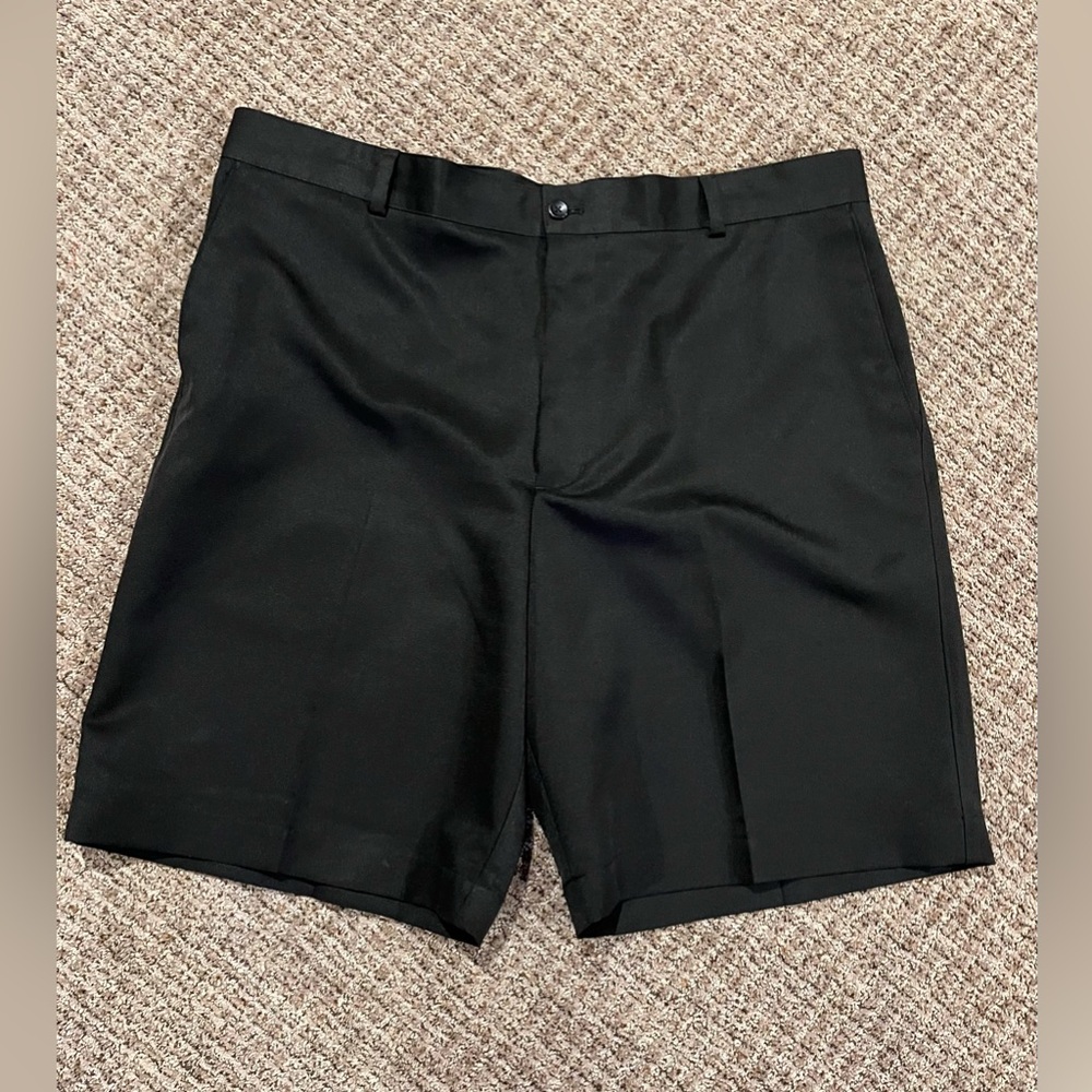 Van Heusen Black Flat Front Men's Shorts